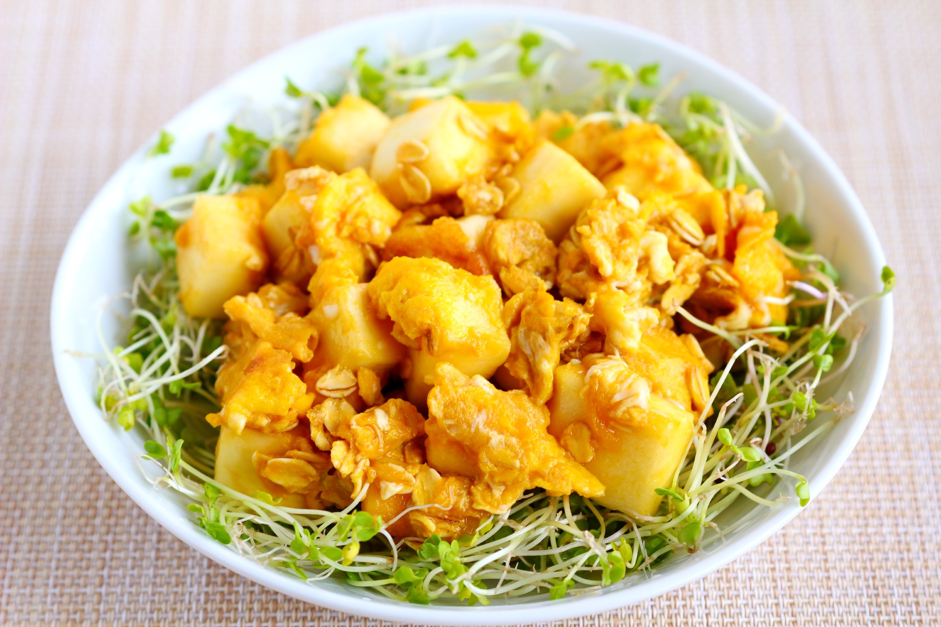 オートミール入りはんぺんの卵炒め